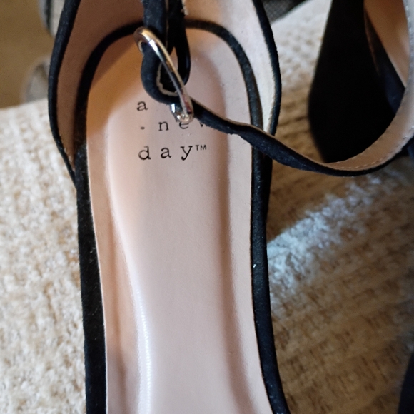 a new day Strappy Heels - Picture 6 of 6